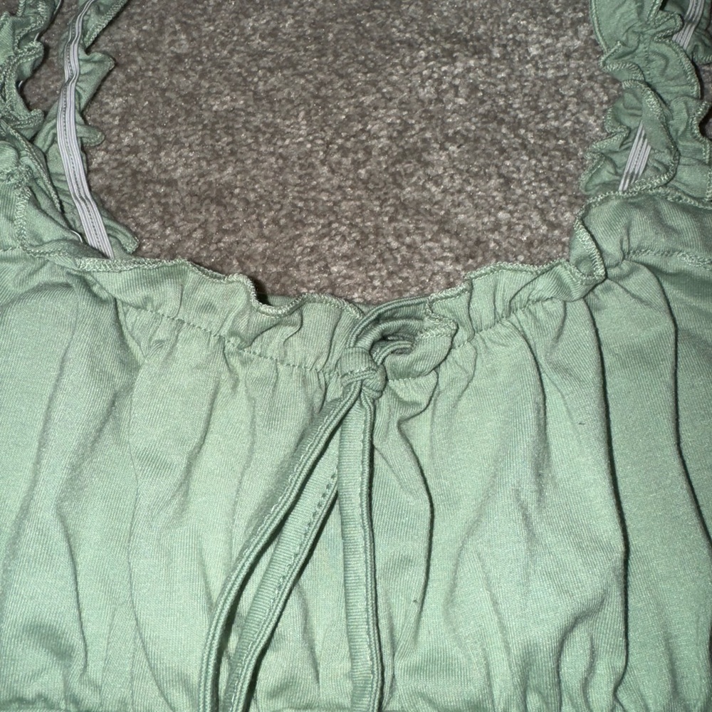 Crop top - Picture 2 of 4